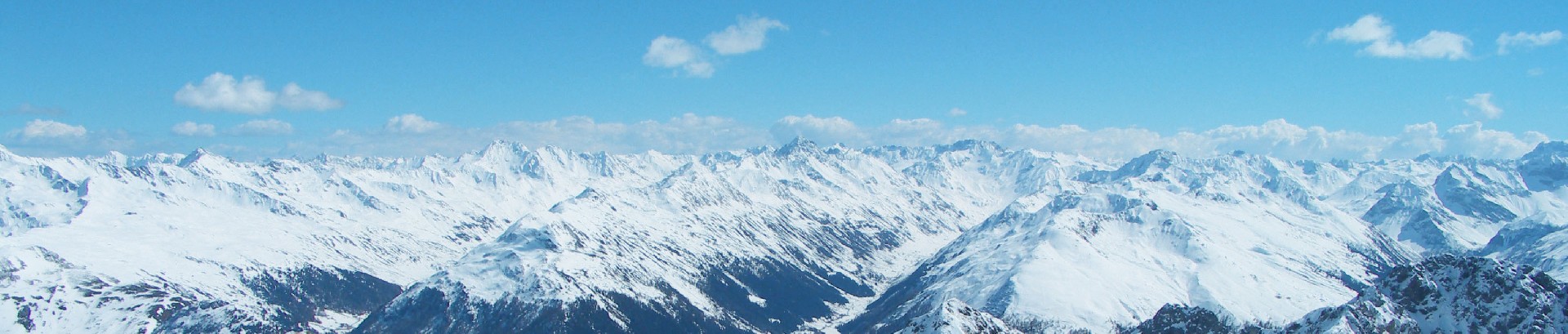 mountains-3-1532165-2.jpg
